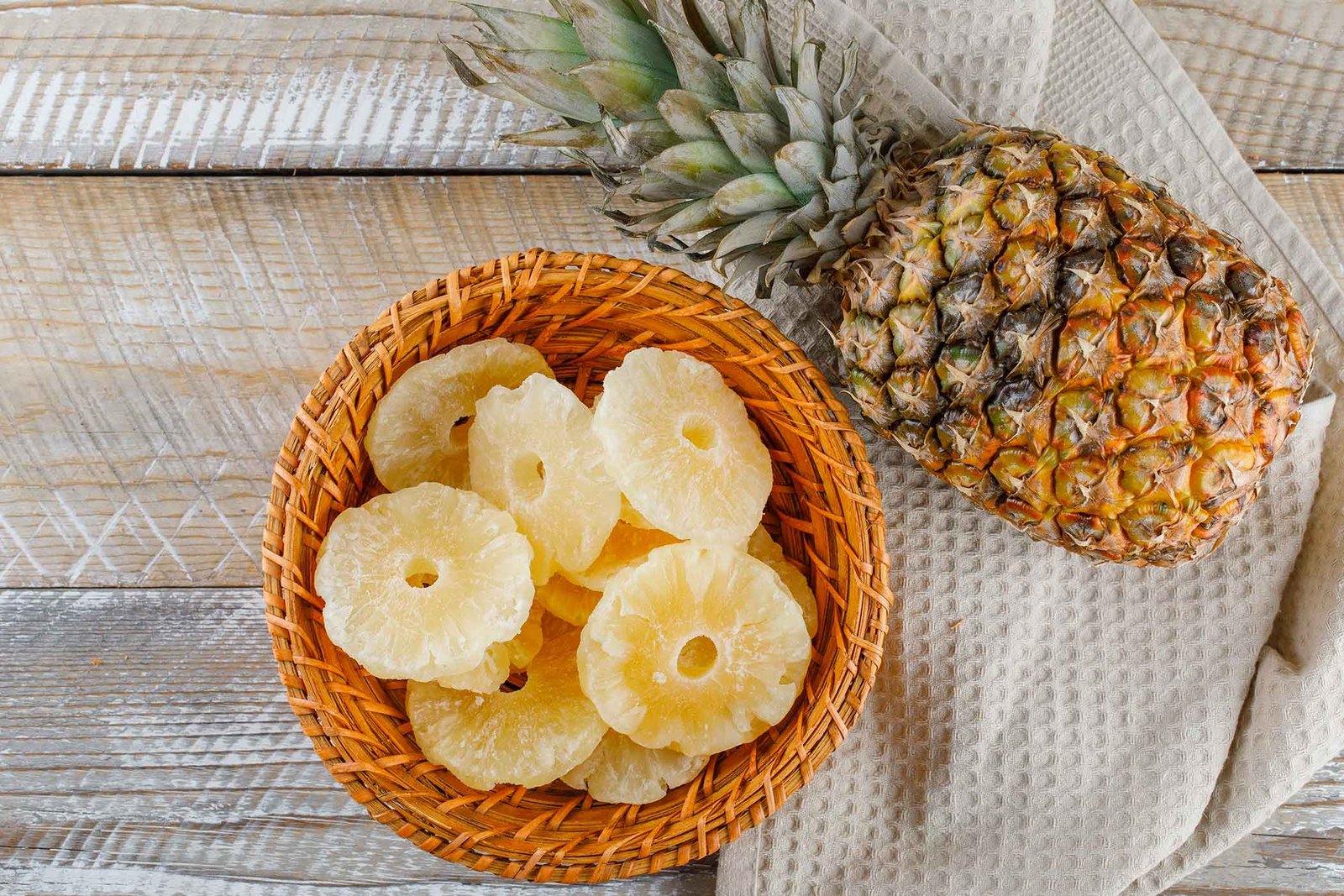Uloga probavnih-enzima ananas